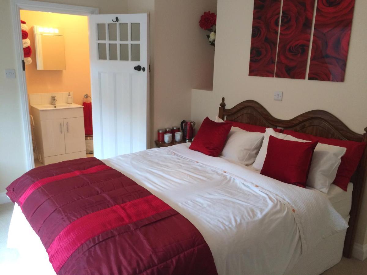Pwll-Y-Faedda Bed & Breakfast Билт-Уэлс Экстерьер фото